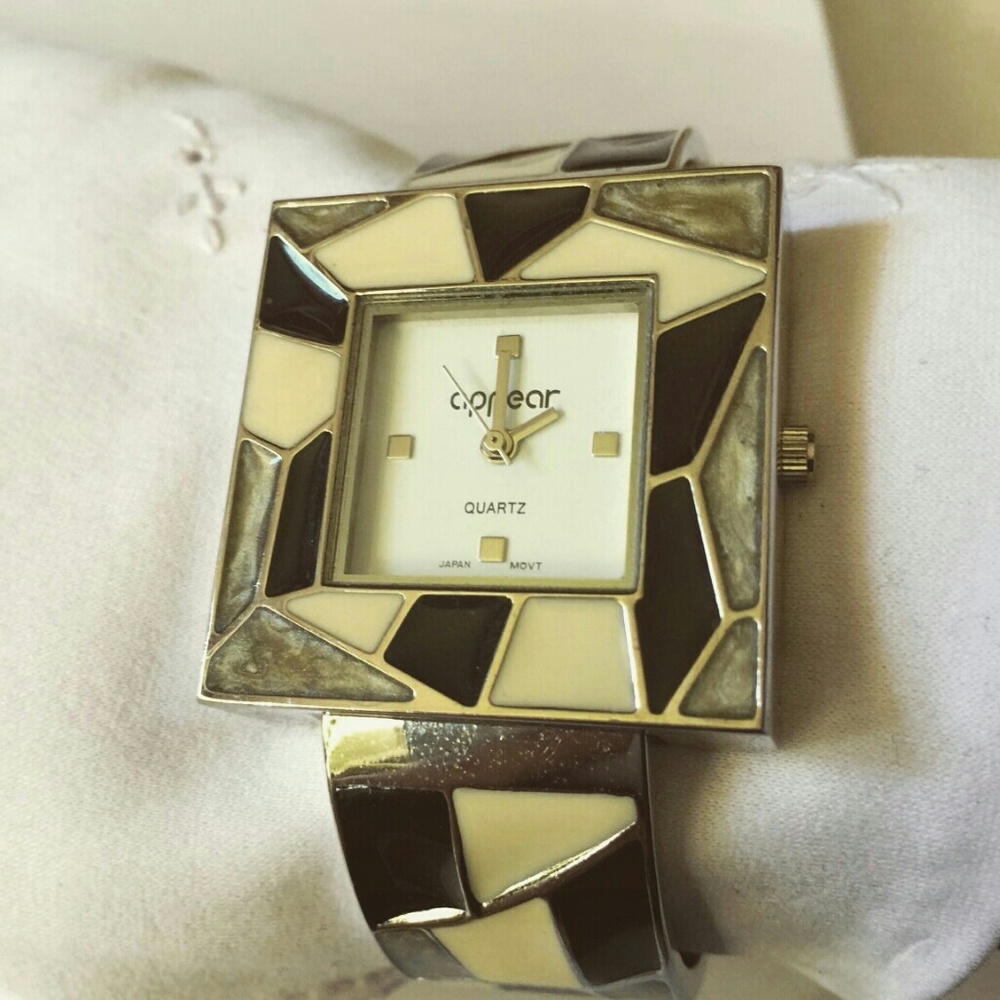 cuff watch - Picture 2 of 4